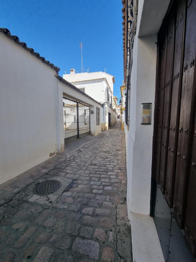 Apartamento En El Patio De La Juderia กอร์โดบา ภายนอก รูปภาพ
